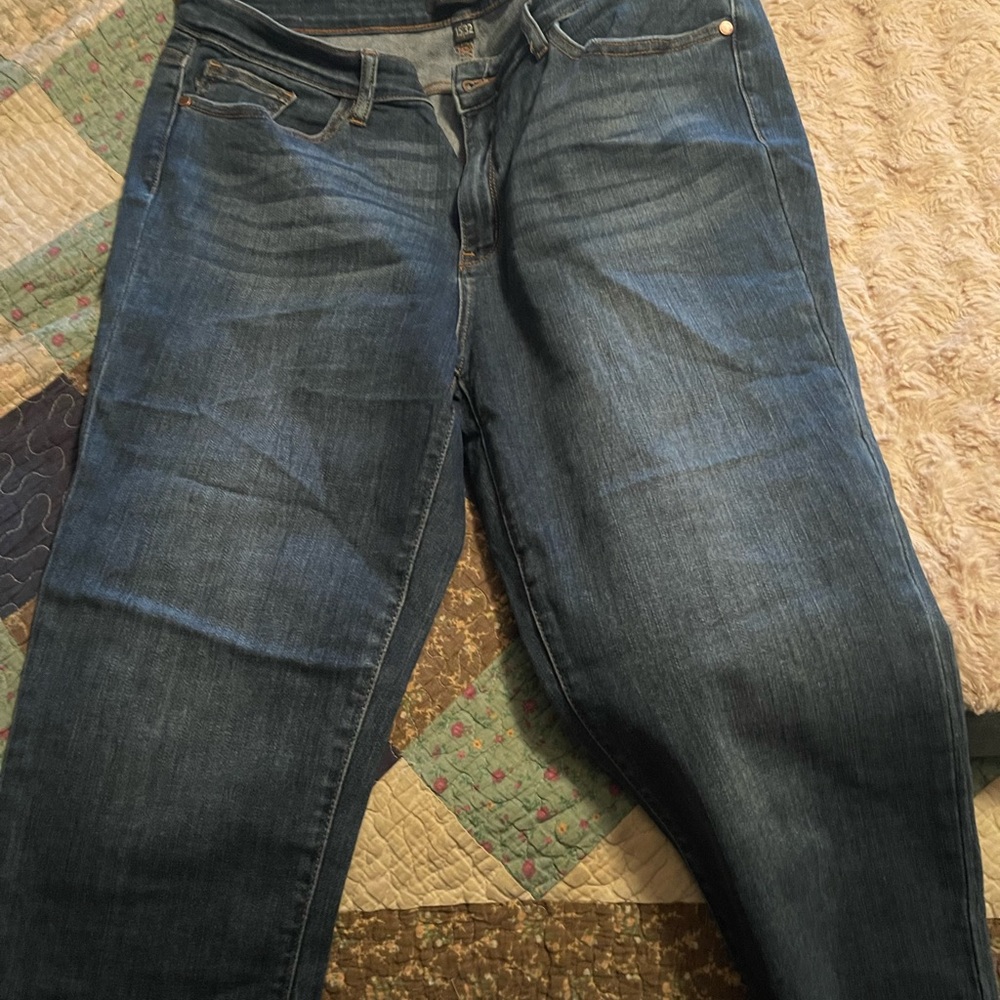 Judy Blue skinny fit capri jeans